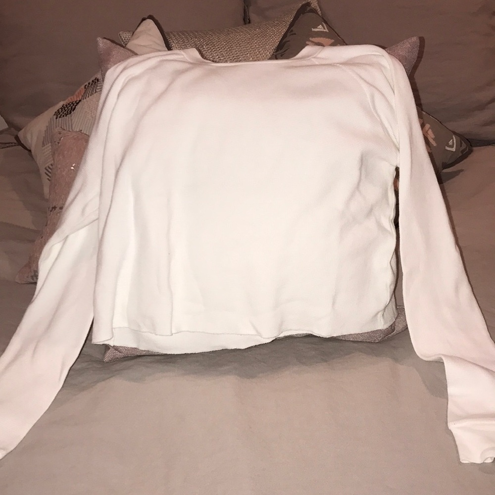 NWT BRANDY MELVILLE SWEATSHIRT